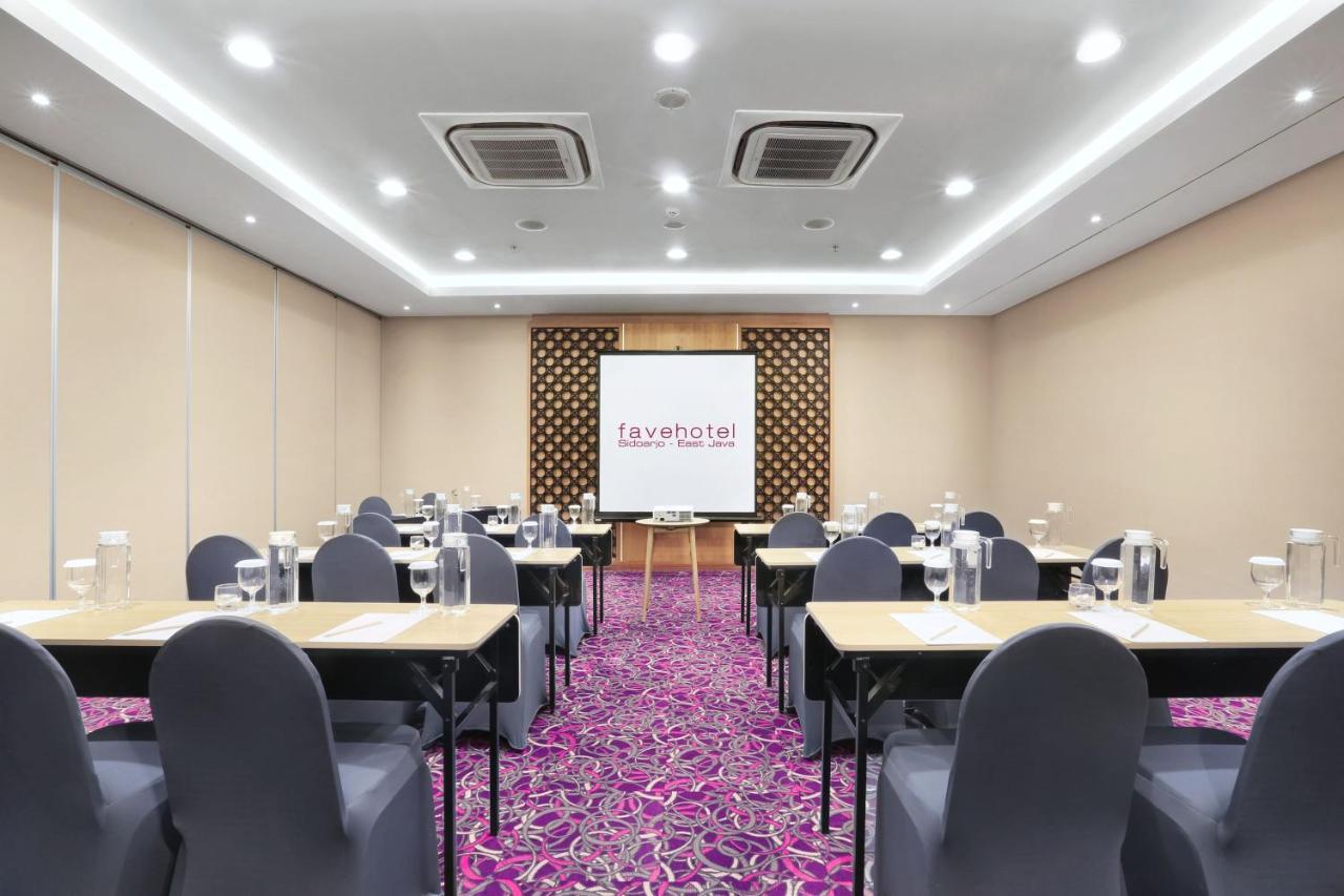 Favehotel Sidoarjo Exterior foto
